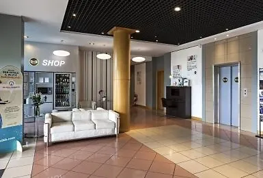 مبيت وإفطار رافينا فندق رافيننا