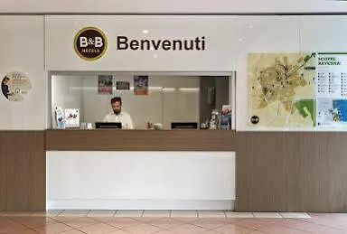 مبيت وإفطار رافينا فندق 3*