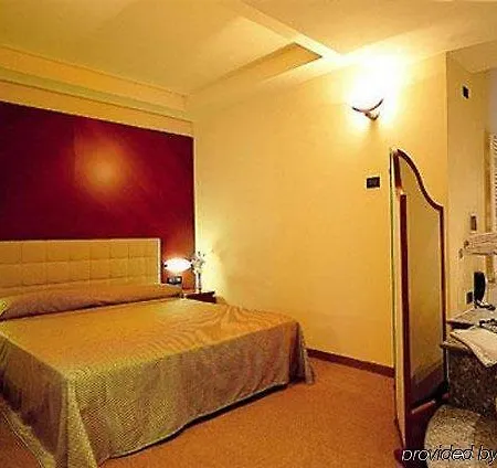 Hotel B&B Hotel Ravenna 3*