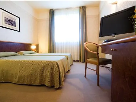 B&B Hotel Ravenna Hotell 3*